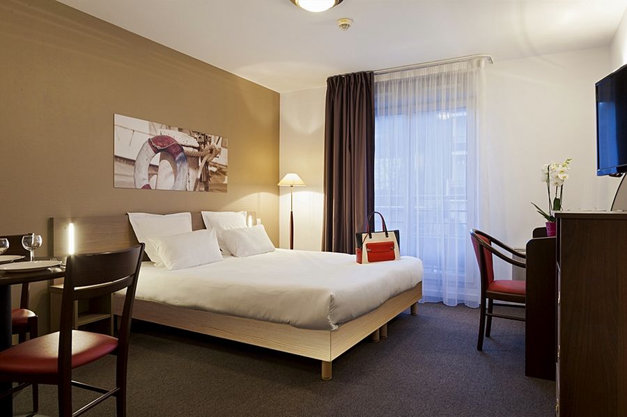 Comfort Suites Le-Port-Marly Paris Ouest Le Port-Marly Ngoại thất bức ảnh