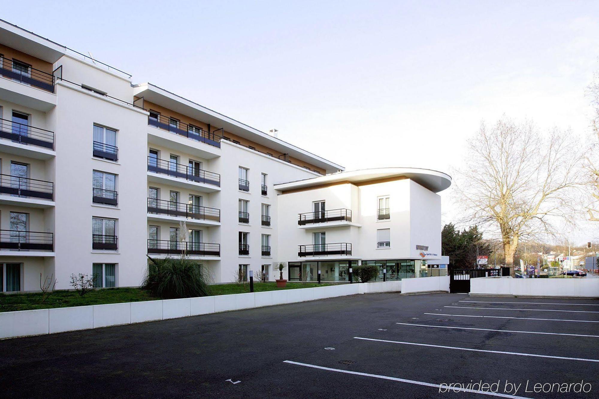 Comfort Suites Le-Port-Marly Paris Ouest Le Port-Marly Ngoại thất bức ảnh
