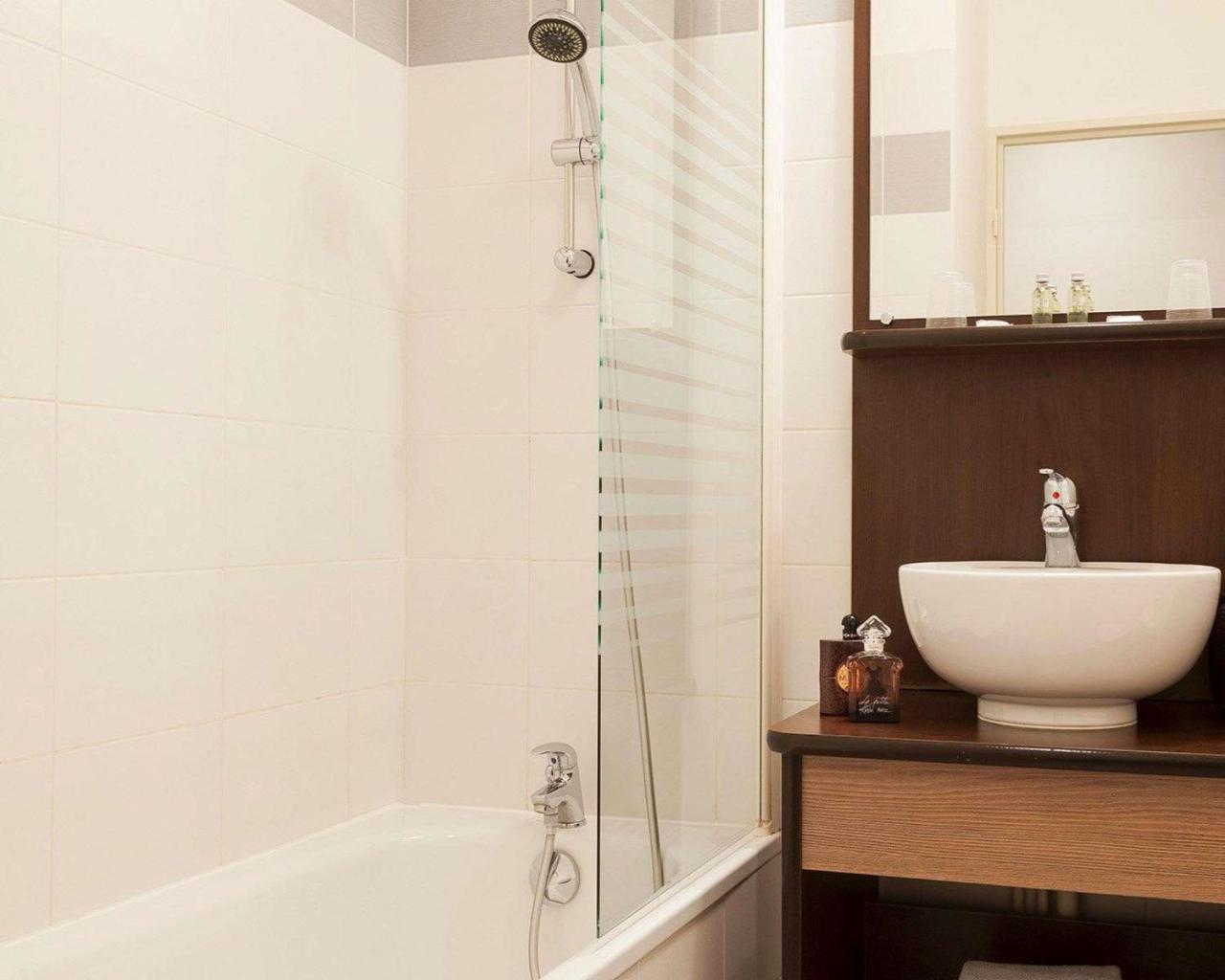 Comfort Suites Le-Port-Marly Paris Ouest Le Port-Marly Ngoại thất bức ảnh