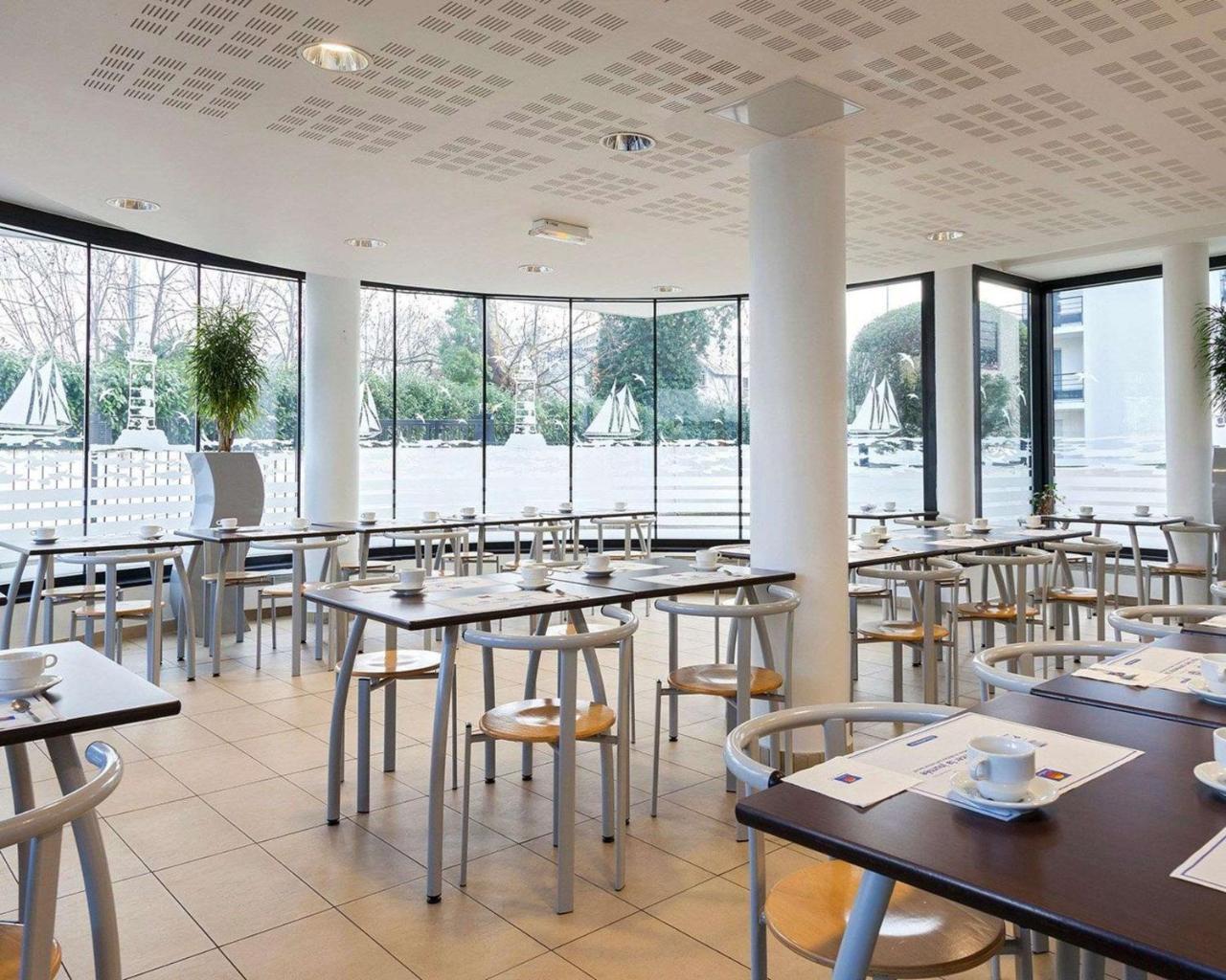 Comfort Suites Le-Port-Marly Paris Ouest Le Port-Marly Ngoại thất bức ảnh