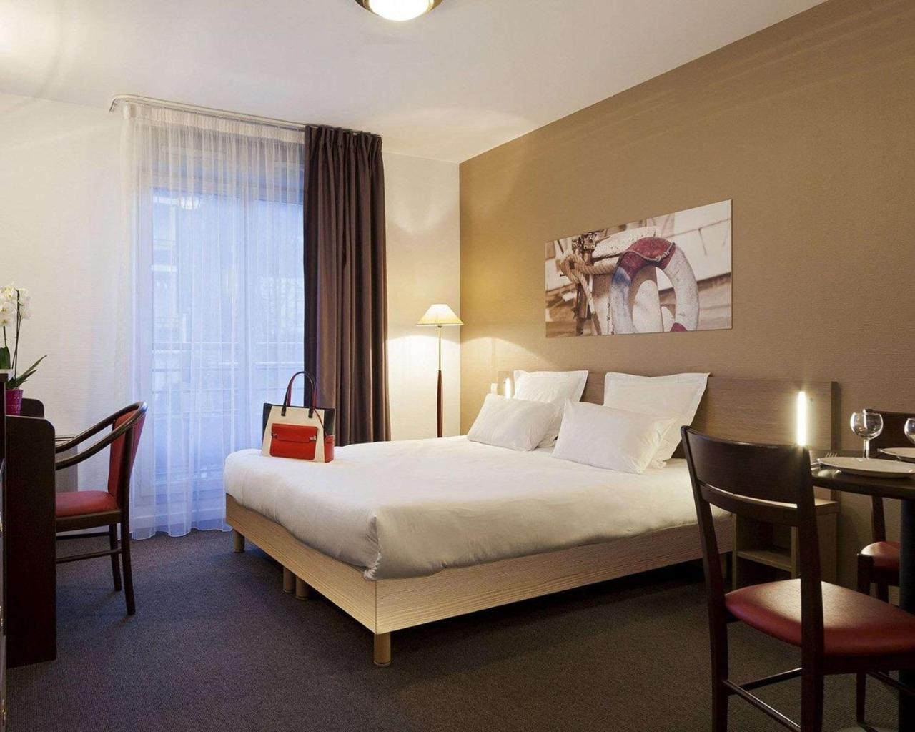 Comfort Suites Le-Port-Marly Paris Ouest Le Port-Marly Ngoại thất bức ảnh