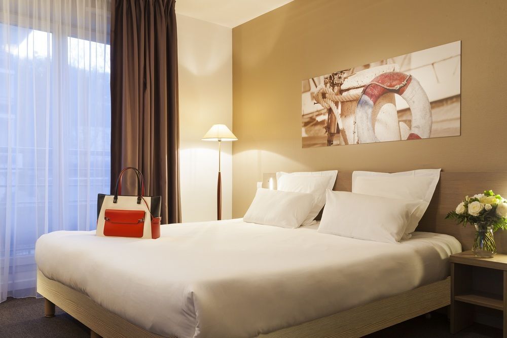 Comfort Suites Le-Port-Marly Paris Ouest Le Port-Marly Ngoại thất bức ảnh